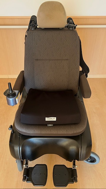 スペイドの助手席電動車椅子単体